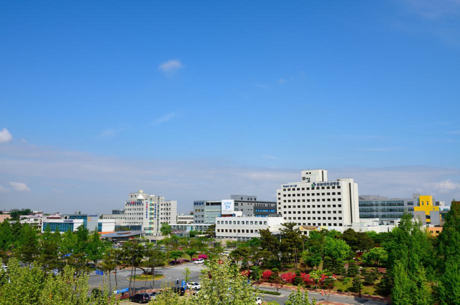 전북대병원 전경(2015년 5월) 이미지